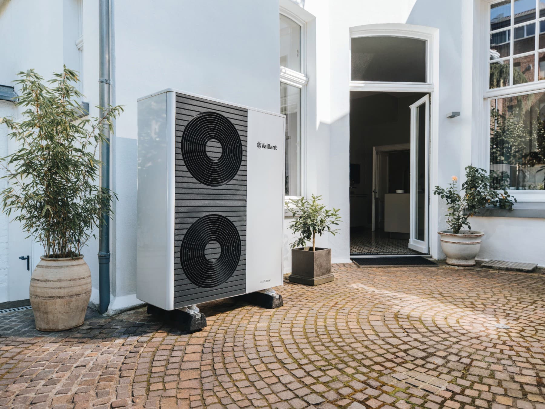 Pompe à chaleur aroTHERM split